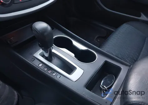 2016 Nissan Altima 2.5/2.5 S/2.5 Sl/2.5 Sr/2.5 Sv z USA, uszkodzony, nr VIN 1N4AL3AP6GC162125